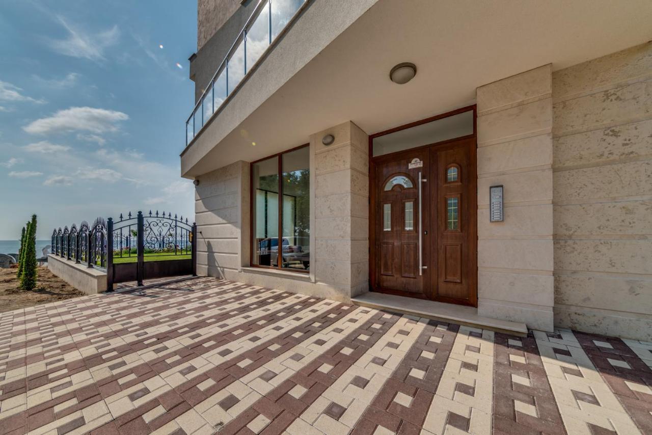 Apartcomplex Golden Bay Ravda Eksteriør bilde