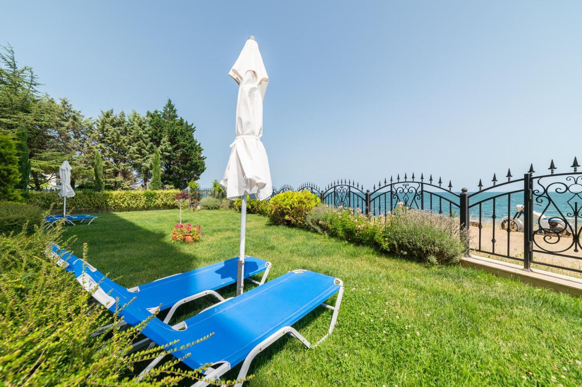 Apartcomplex Golden Bay Ravda Eksteriør bilde