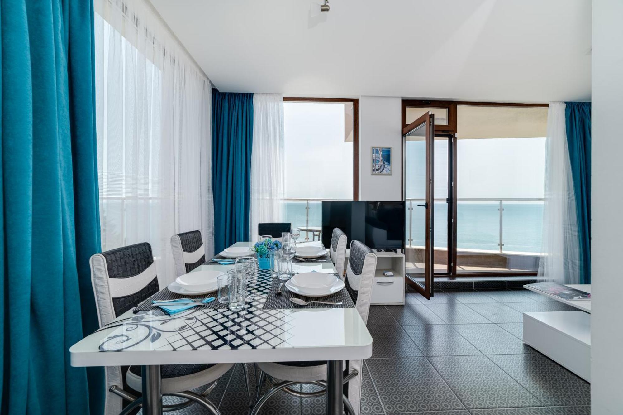 Apartcomplex Golden Bay Ravda Eksteriør bilde