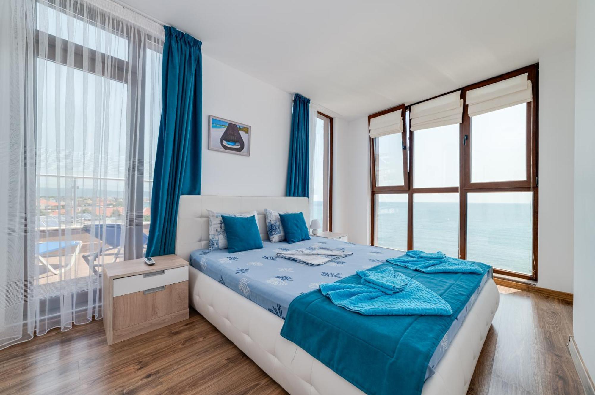 Apartcomplex Golden Bay Ravda Eksteriør bilde