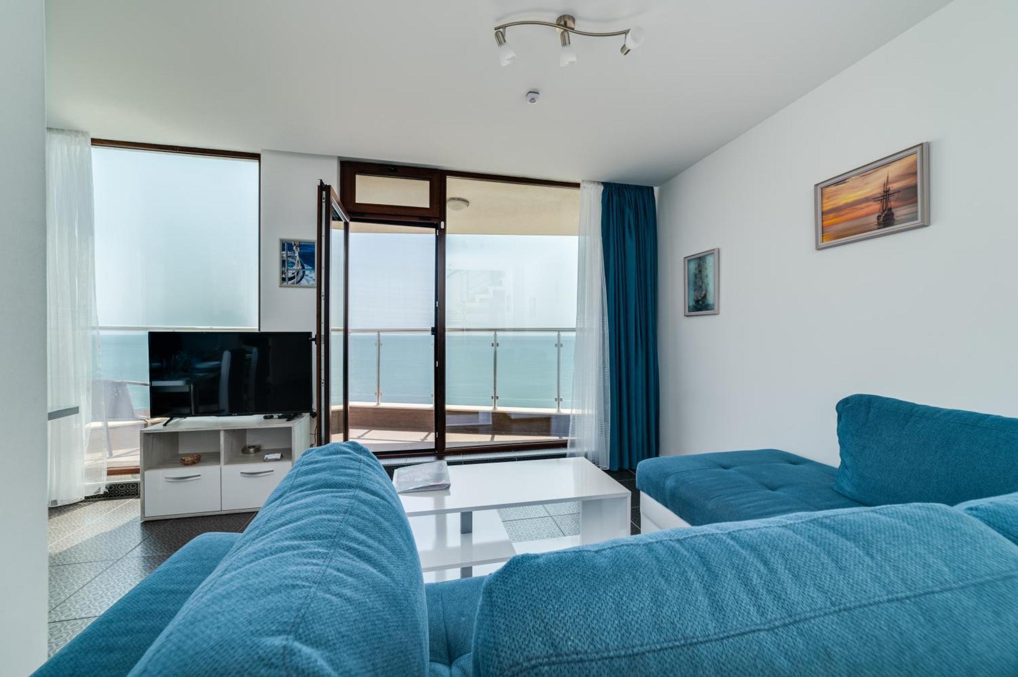 Apartcomplex Golden Bay Ravda Eksteriør bilde
